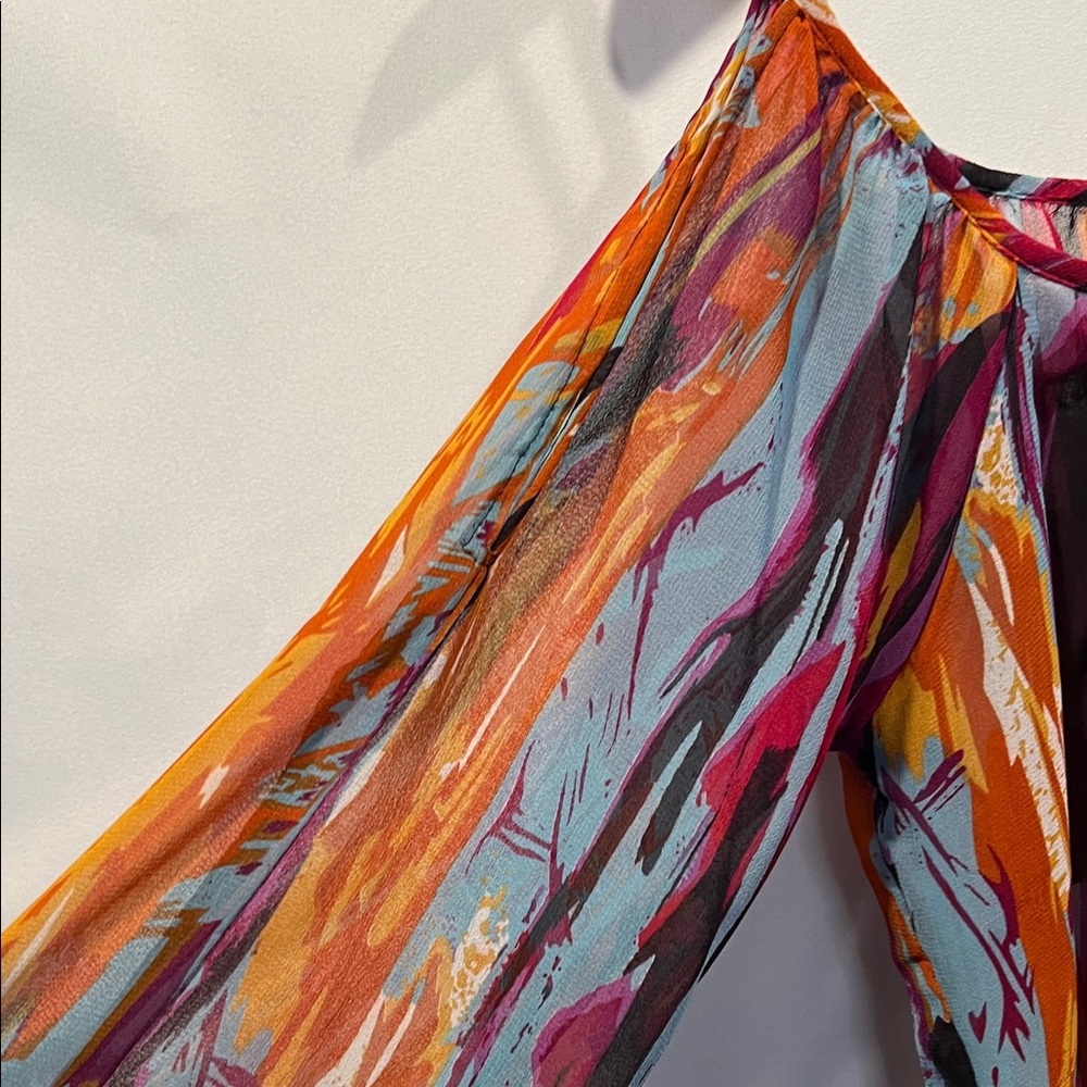 Angie Multicolor Abstract Blouse - Picture 3 of 6